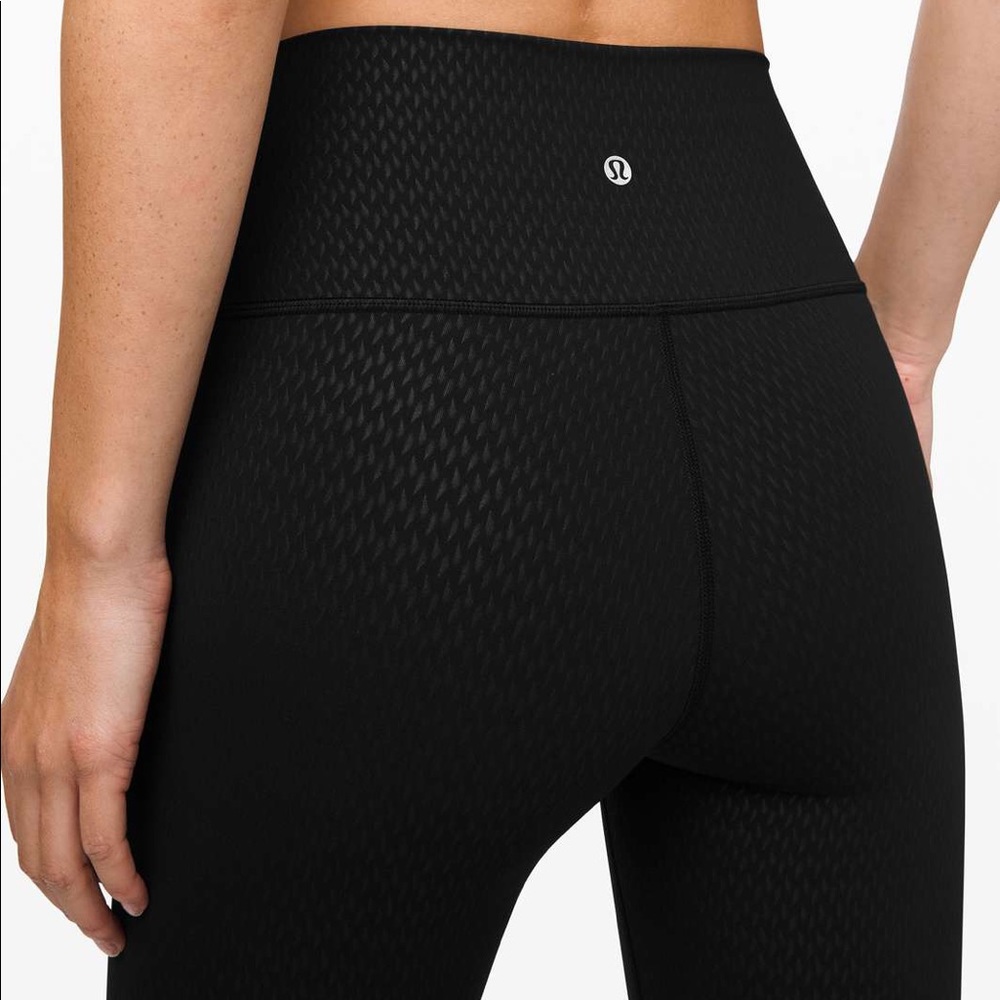 Wunder Under Tight 25" Diverge Emboss Black